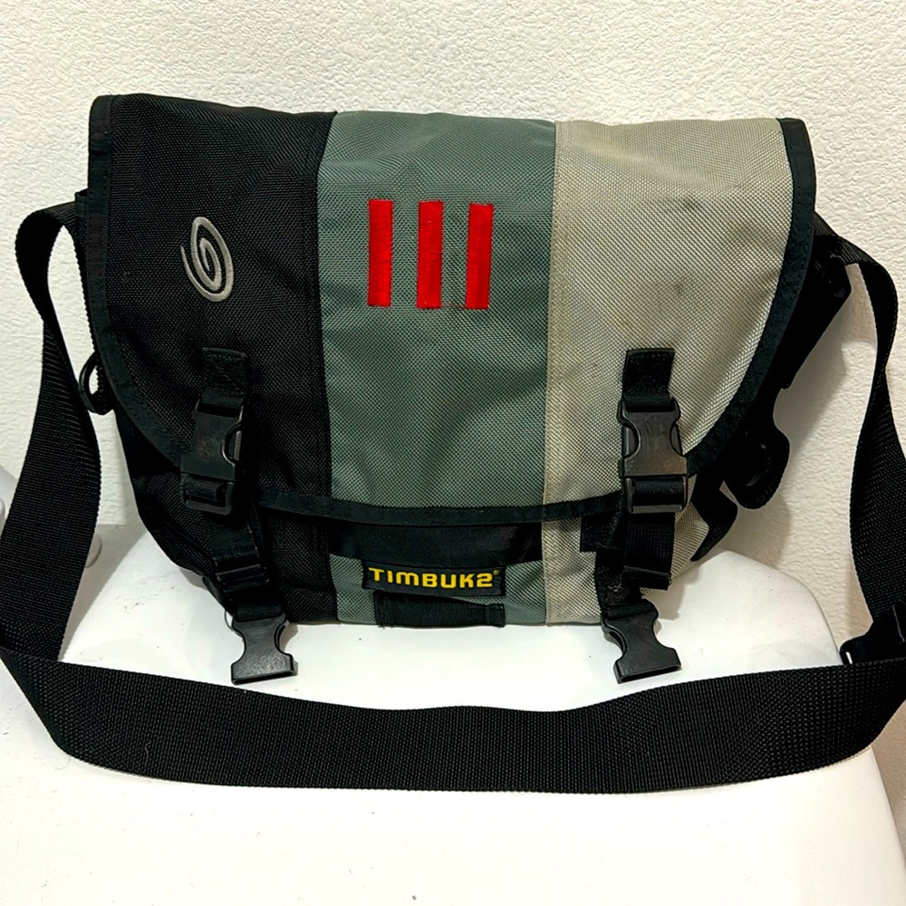 Timbuk2 Messenger Bag - Medium size Black/Grey
